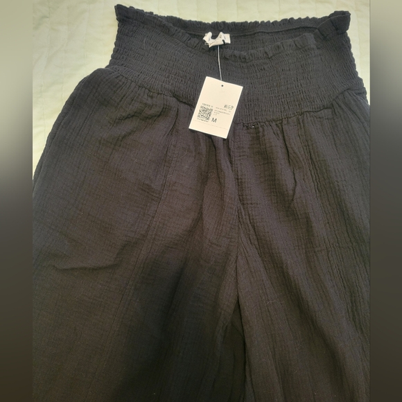 Smocked Wide-Leg Palazzo Pants - Picture 3 of 8